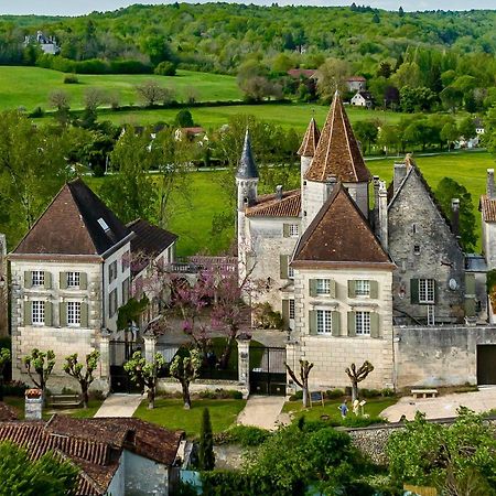 Chateau Des Senechaux, Bourdeilles Kültér fotó
