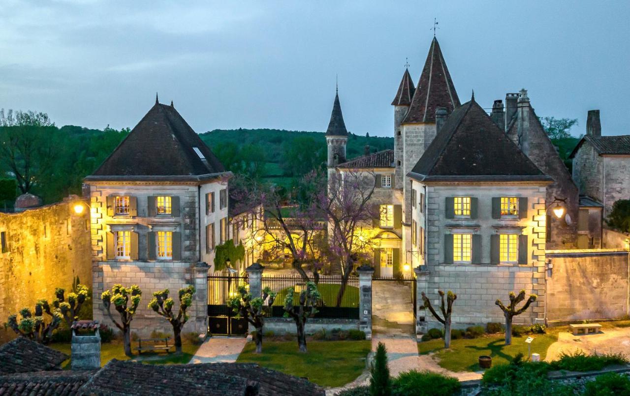 Chateau Des Senechaux, Bourdeilles Kültér fotó